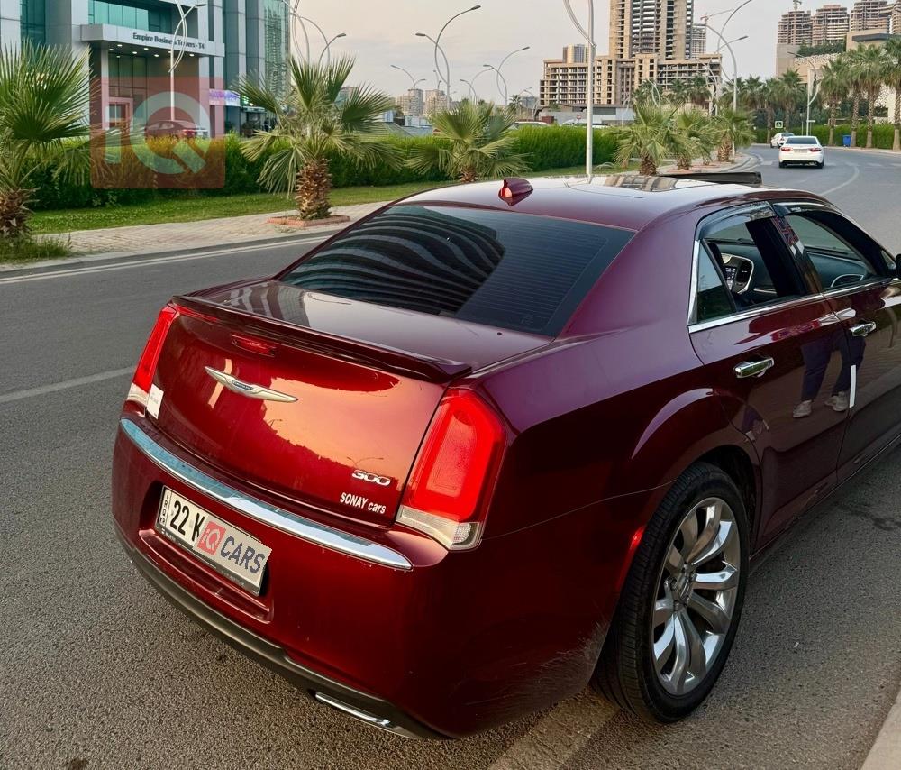 كرايسلر 300